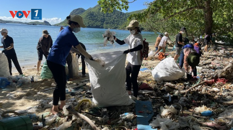 Khu Ramsar Côn Đảo bị xâm lấn bởi rác thải nhựa (20/06/2023)