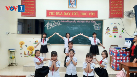 THỜI SỰ 21H30 ĐÊM 20/11/2023: Sôi nổi các hoạt động tri ân thầy giáo cô giáo nhân kỷ niệm ngày nhà giáo Việt Nam.