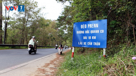 THỜI SỰ 21H30 ĐÊM 7/11/2023: Tỉnh Lâm Đồng đặt mục tiêu phấn đấu thông xe đèo Prenn – cửa ngõ chính đi vào thành phố Đà Lạt trước Tết dương lịch 2024.