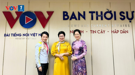 Để tơ tằm cất cánh vươn ra thế giới (19/11/2023)
