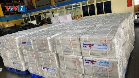 THỜI SỰ 21H30 ĐÊM 27/12/2023: Bộ Y tế phân bổ hơn 490.000 liều vaccine 5 trong 1 để phục vụ nhu cầu tiêm chủng mở rộng
