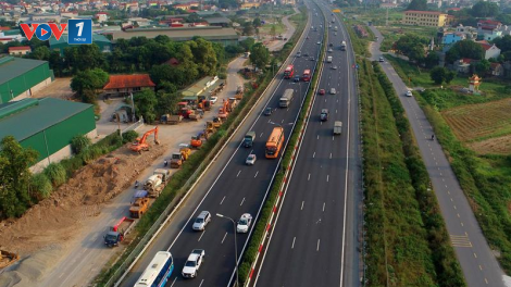 Tăng tốc phát triển đường bộ cao tốc - tạo đột phá hạ tầng giao thông (21/12/2023)