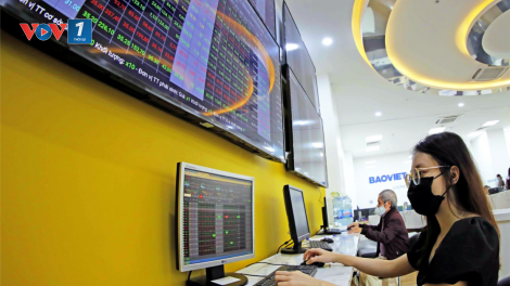 Thị trường chứng khoán phiên giao dịch hôm qua, VN-Index giảm hơn 8 điểm (10/2/2023)