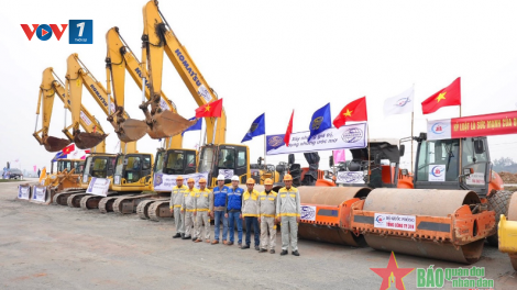 Tăng cường quản lý, giám sát các dự án, bảo đảm tiến độ giải ngân vốn đầu tư công (23/02/2023)
