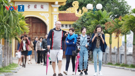 Trung Quốc mở tour theo đoàn đến Việt Nam từ 15/3: Du lịch đón bắt cơ hội phát triển (13/03/2023)