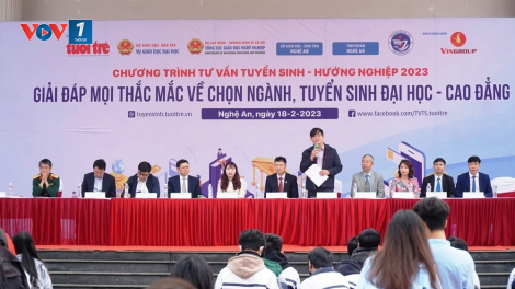 THỜI SỰ 21H30 ĐÊM 14/4/2023: Các trường đẩy mạnh hoạt động tư vấn tuyển sinh, hướng nghiệp cho học sinh khi mùa tuyển sinh đại học cao đẳng đang đến gần.