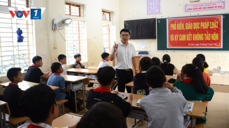 Nghệ An: Gia tăng tình trạng học sinh bỏ học để kết hôn (28/4/2023)