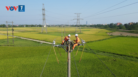 Đảm bảo cung ứng điện và vận hành hệ thống điện quốc gia cao điểm nắng nóng 2023 (22/05/2023)