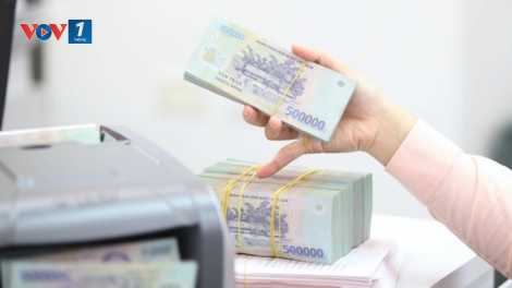 Dòng tiền tại ngân hàng của dân cư tăng lên, doanh nghiệp giảm đi trong quý 1/2023 (13/6/2023)