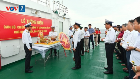 Lễ tưởng niệm các anh hùng liệt sỹ, hi sinh bảo vệ chủ quyền biển, đảo thiêng liêng của Tổ quốc: Những giây phút xúc động không thể nào quên! (22/07/2023)