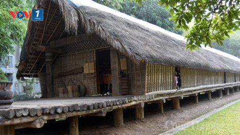 Nhà dài vang tiếng chiêng ngân (27/8/2023)