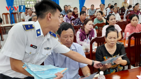 Phối hợp cùng các địa phương tuyên truyền hiệu quả Luật Cảnh sát biển (06/09/2023)