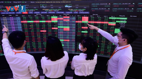 Chứng khoán đảo chiều, VN index tăng hơn 15 điểm (28/9/2023)