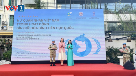 Triển lãm ảnh “Nữ quân nhân Việt Nam trong hoạt động gìn giữ hòa bình Liên hợp quốc” (25/10/2024)