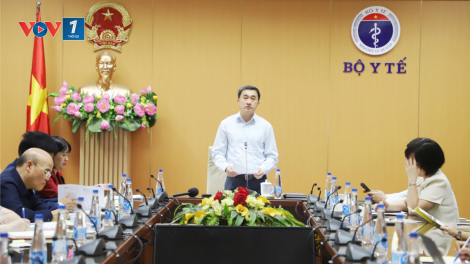 Hàng nghìn ca nhập viện mỗi năm do sử dụng thuốc lá mới (29/10/2024)