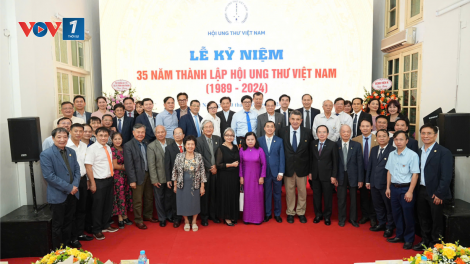 Cập nhật nhiều kỹ thuật, giảm gánh nặng ung thư cho người bệnh (30/10/2024)