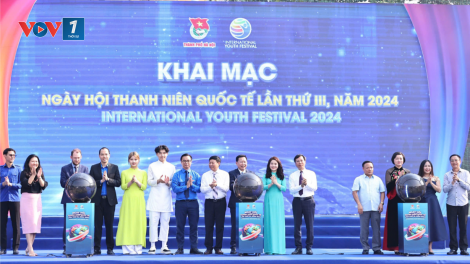 Sôi nổi các hoạt động của Ngày hội Thanh niên Quốc tế lần thứ 3 (09/11/2024)