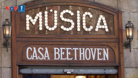 Cửa hàng Casa Beethoven - nơi cất giữ "kho báu” của âm nhạc cổ điển giữa lòng thành phố Barcelona
