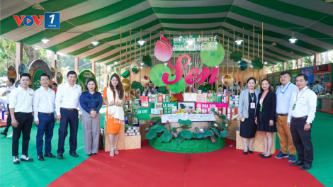 Chuyển đổi xanh, chuyển đổi số là xu thế tất yếu để ĐBSCL phát triển bền vững (18/11/2024)