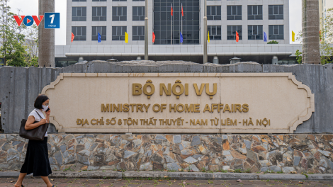 THỜI SỰ 6H SÁNG 13/12/2024: Bộ Nội vụ bác thông tin trên mạng xã hội về chế độ với cán bộ khi sắp xếp tinh giản bộ máy