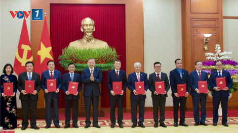 Tổng Bí thư Tô Lâm dự lễ công bố Quyết định của Bộ Chính trị về chức năng nhiệm vụ của 13 cơ quan Ban Đảng (30/12/2024)