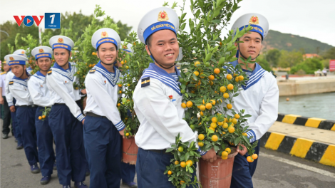 Mang Xuân sớm đến với Trường Sa (27/12/2024)