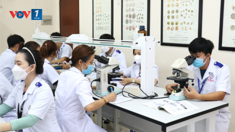 Để đội ngũ thầy thuốc “sâu Y lý, giàu Y đức, giỏi Y thuật” (27/02/2024)