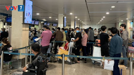 THỜI SỰ 6H SÁNG 04/2/2024: Quá tải tại sân bay Tân Sơn Nhất, Hàng nghìn hành khách phải chịu cảnh khởi hành chậm từ 30 phút đến vài giờ đồng hồ