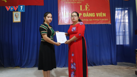 Phát triển đảng viên là người dân tộc thiểu số (26/3/2024)
