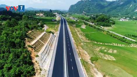 Tháo gỡ khó khăn, vướng mắc về đơn giá và cung ứng vật liệu xây dựng công trình giao thông trọng điểm quốc gia (6/3/3024)