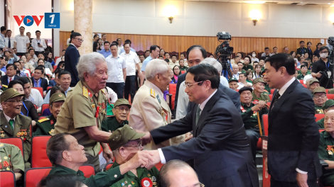 THỜI SỰ 12H TRƯA 17/04/2024: Thủ tướng Phạm Minh Chính gặp mặt, tri ân Chiến sĩ Điện Biên