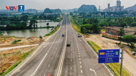 Kinh nghiệm lái xe trên những tuyến cao tốc chưa có làn dừng khẩn cấp (08/04/2024)