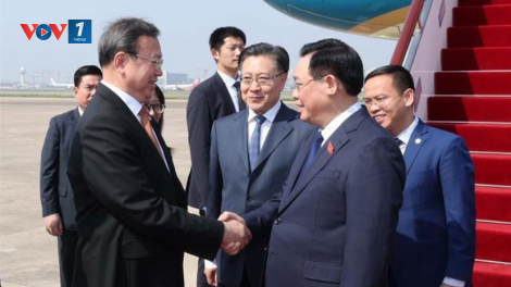 THỜI SỰ 12H TRƯA 10/04/2024: Chủ tịch QH Vương Đình Huệ cùng Đoàn đại biểu cấp cao Việt Nam thăm thành phố Thượng Hải, Trung Quốc