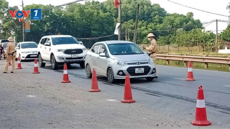 Chống lại lực lượng Cảnh sát giao thông- vì sao phức tạp? (03/5/2024)