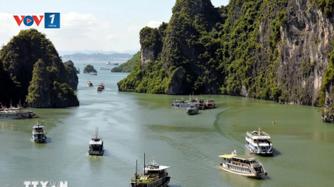 THỜI SỰ 12H TRƯA 17/6/2024: Sở Giao thông Vận tải Quảng Ninh vào cuộc xác minh làm rõ việc tàu du lịch “bỏ rơi” khách trên vịnh Hạ Long
