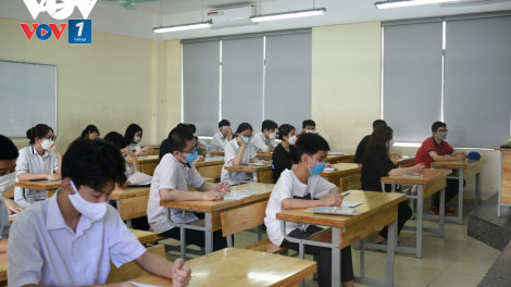 Nhiều trường Đại học bỏ phương thức xét tuyển bằng học bạ: Liệu có bớt tình trạng "làm đẹp" học bạ?