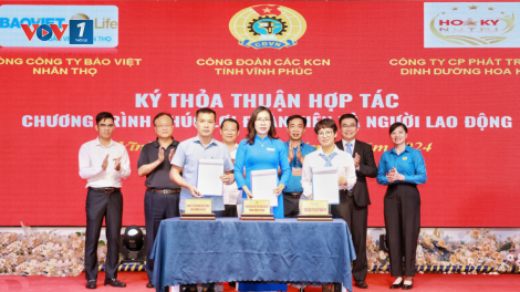 THỜI SỰ 21H30 ĐÊM 18/8/2024: Vĩnh Phúc thành lập 22 Công đoàn cơ sở trong các khu công nghiệp với hơn 1000 đoàn viên công đoàn mới được kết nạp