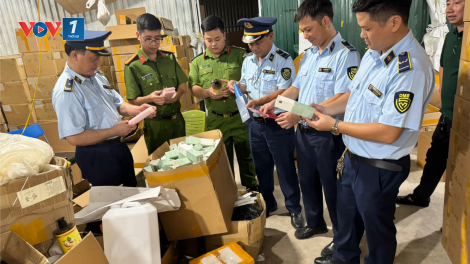 Cần tăng chế tài xử phạt hành vi tẩy “hạn sử dụng” sản phẩm hoá mỹ phẩm, bảo vệ quyền lợi người tiêu dùng (01/8/2024)