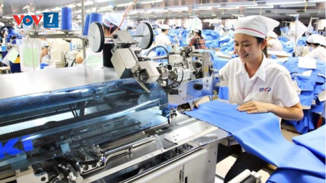 Đề xuất quy định giờ làm việc, lương đủ sống để nâng cao chất lượng dân số (19/08/2024)