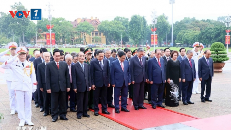 THỜI SỰ 12H TRƯA 30/08/2024: Lãnh đạo Đảng, Nhà nước vào Lăng viếng Chủ tịch Hồ Chí Minh nhân kỷ niệm 79 năm Cách mạng tháng Tám và Quốc khánh 2/9