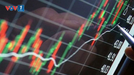 Phiên chứng khoán cuối tuần trước, đảo chiều thành công, VN-Index tăng gần 10 điểm (05/8/2024)