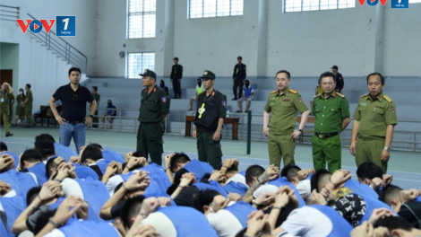 THỜI SỰ 12H TRƯA 8/8/2024: Bộ Công an phá đường dây lừa đảo chiếm đoạt tài sản trị giá trăm tỷ đồng liên quan đến người Việt Nam tại đặc khu kinh tế Tam Giác Vàng, tỉnh Bò Kẹo, Cộng hòa Dân chủ Nhân dân Lào.