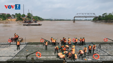 THỜI SỰ 6H SÁNG 30/9/2024: Cầu phao phong Châu – Phú Thọ bắc qua sông Hồng chính thức thông xe từ hôm nay phục vụ nhu cầu đi lại trước mắt của người dân