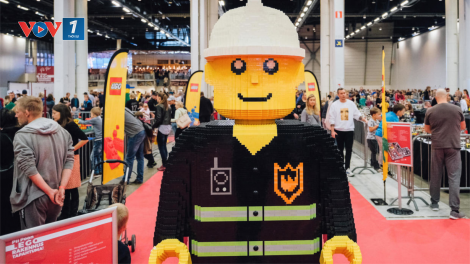 Lego – nỗ lực để những viên gạch màu sắc trở nên “xanh” hơn (04/09/2024)
