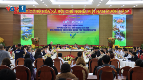 Tây Nguyên ký cam kết đưa hàng hóa chất lượng vào TP. Hồ Chí Minh (2/1/2025)