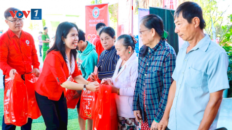 THỜI SỰ 6H SÁNG 10/1/2025: Các địa phương tổ chức nhiều hoạt động chăm lo, hỗ trợ gia đình chính sách, hộ nghèo, công nhân lao động và người neo đơn nhân dịp tết đến xuân về
