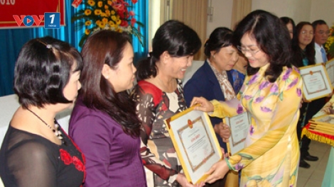 Bảo đảm quyền tham gia của phụ nữ trong cơ quan nhà nước.(22/12/2015)