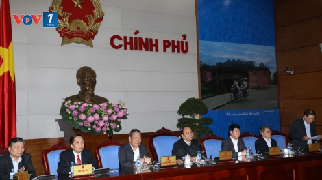 Phát biểu tại Hội nghị triển khai nhiệm vụ năm nay của Ban chỉ đạo Cải cách hành chính Chính phủ, Ủy viên Bộ Chính trị, Phó Thủ tướng Nguyễn Xuân Phúc yêu cầu tăng cường trách nhiệm người đứng đầu trong cải cách hành chính. (Thời sự đêm 19/01/2016)