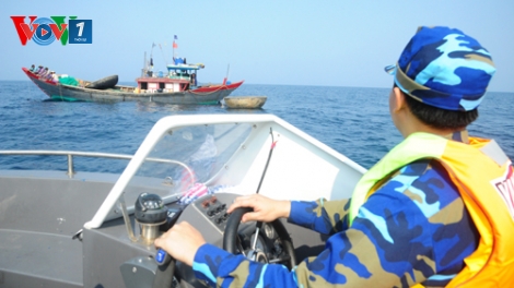 Biển đảo Việt Nam ngày 21/12/2014: Vùng cảnh sát biển 4: Chỗ dựa vững chắc cho ngư dân vươn khơi.
