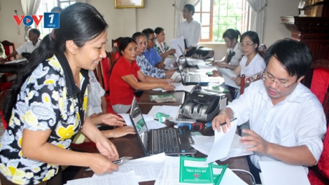 Từ tháng 3 tới mỗi hộ nghèo sẽ được tăng mức vay vốn kinh doanh lên tới 50 triệu đồng, thay vì 30 triệu đồng như trước đây. (Thời sự đêm 28/02/2016)